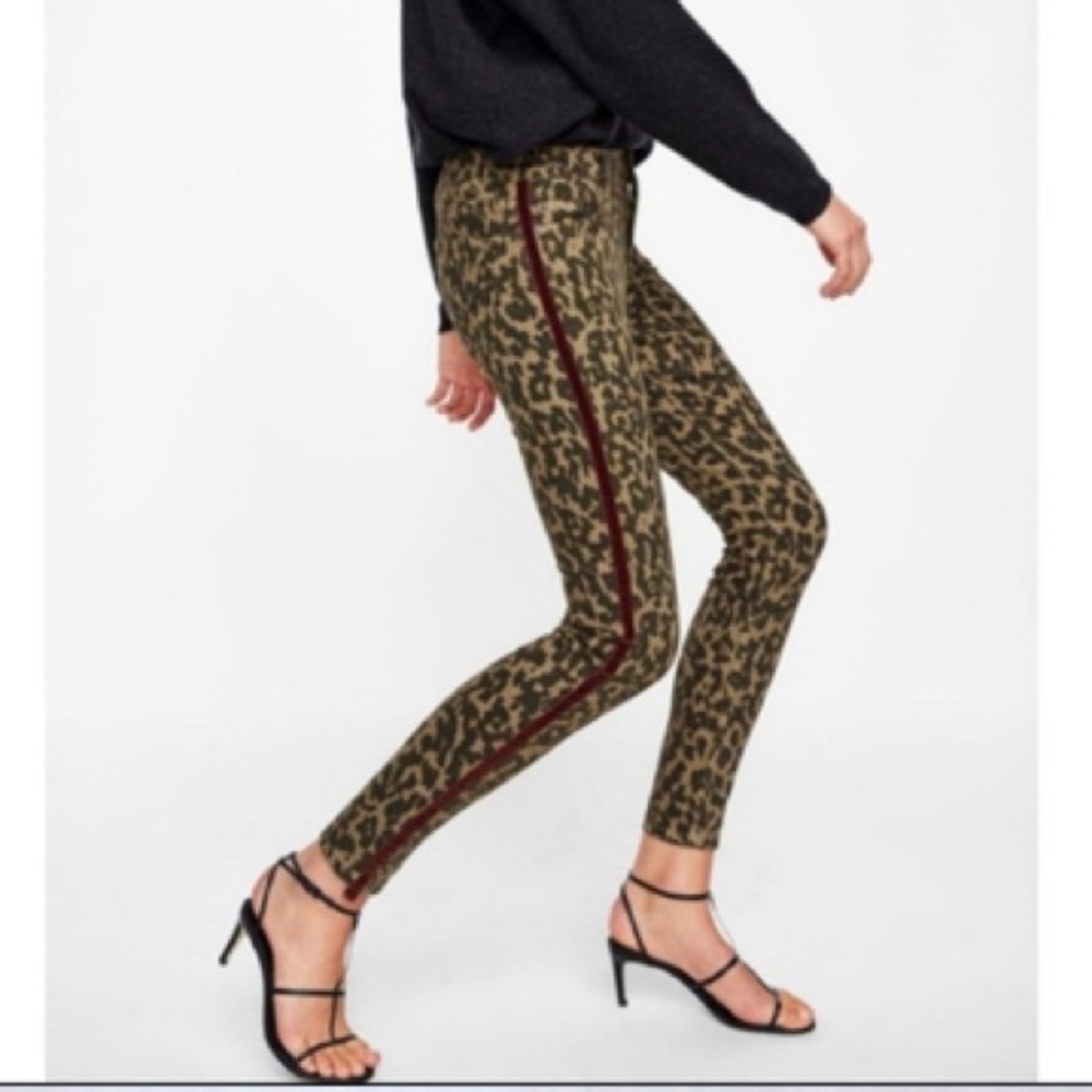 Zara Woman The Skinny animal print ankle jean
